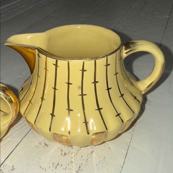 Vintage HeatMaster by Ellgreave Pottery Sugar Bowl and Creamer Made In England - Picture 3 of 13